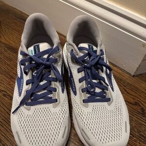 Womens Size 12 Medium - Brooks Adrenaline GTS 22 Grey/Blue/Purple